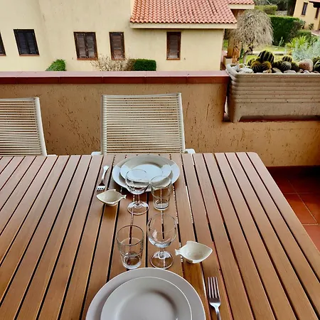 Casa Tra Il Mare E Il Centro Di San Teodoro Apartment