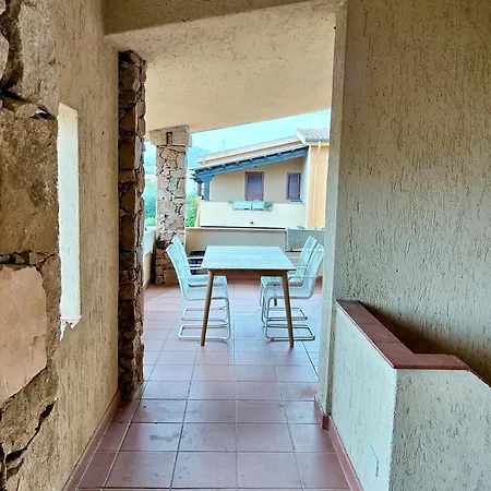 Casa Tra Il Mare E Il Centro Di San Teodoro *