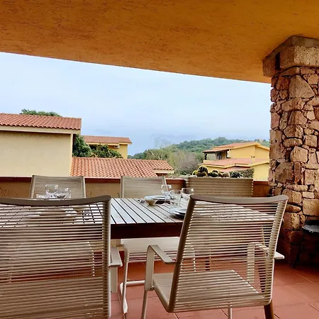 Casa Tra Il Mare E Il Centro Di San Teodoro