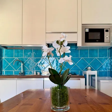 Casa Tra Il Mare E Il Centro Di San Teodoro Apartment