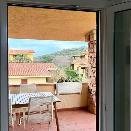 Apartment Casa Tra Il Mare E Il Centro Di San Teodoro *